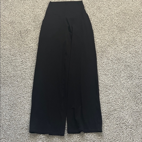 aerie Pants - Aerie Offline Black Real Me Xtra High Waisted Trouser Size Small